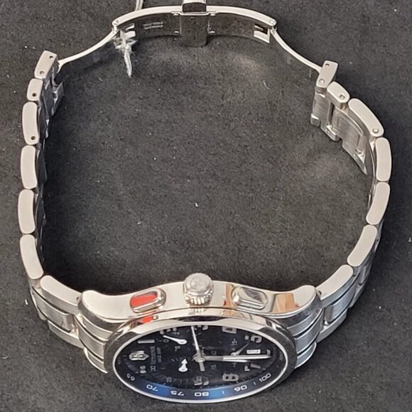 (N67454-8) Victorinox Swis Army 241310 Mens Watch - Picture 4 of 7